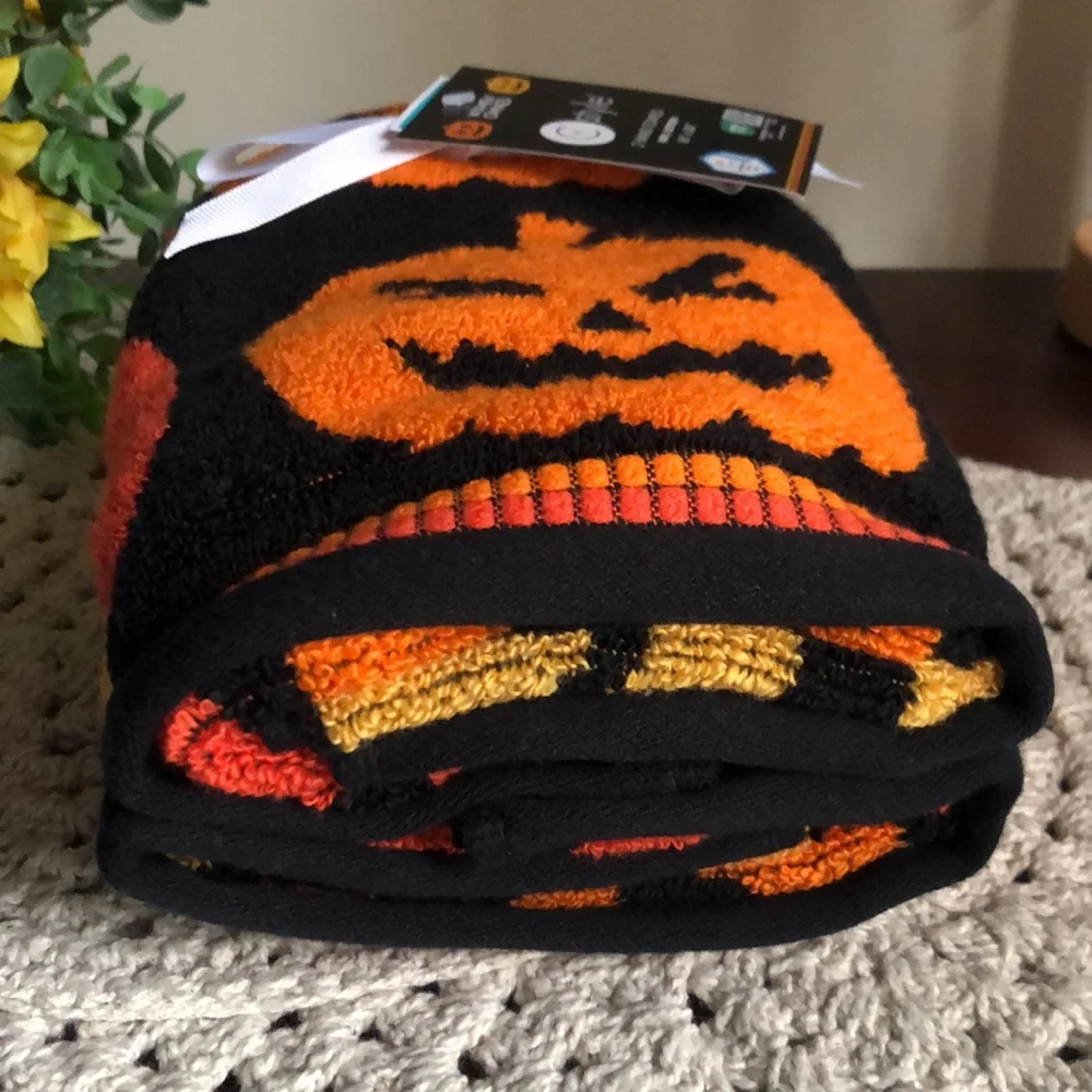 CH Style Halloween Hand Towels - Orange & Black